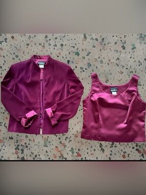 Size 12 satin 2pc set: tank & mandarin collar jacket. Shiny plum, NWOT.